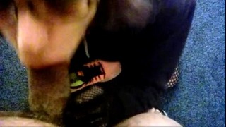 Sissy Facefuck
