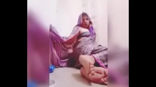 Sissy In Sexy Saree