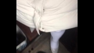 伪娘外出自慰