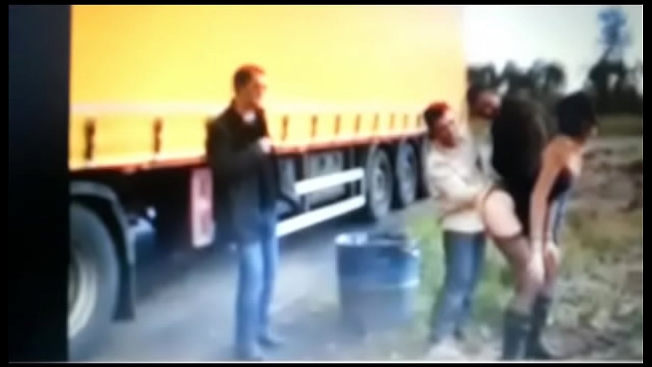 Los mejores vídeos porno de camioneros mariquitas - IamSISSY.com