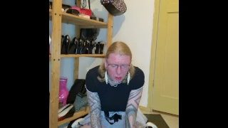 Sissy Slut Fucks Her Dildo