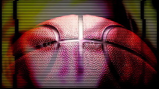 Entrenamiento de mariquita para el BBC Avance del equipo de baloncesto trans