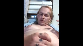 Tranny Solomaterbation Smoking Cumshot