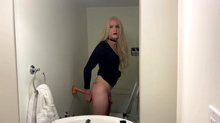 Sexy Crossdresser Fucked by Dildo