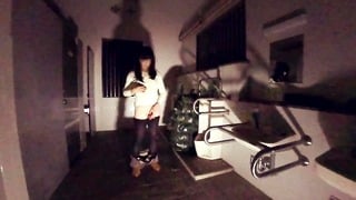 [Crossdresser] I took off my clothes a little in the public toilet at night.
